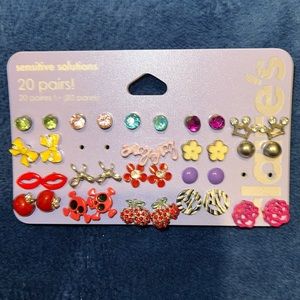 Claire’s Sensitive Solutions Earrings